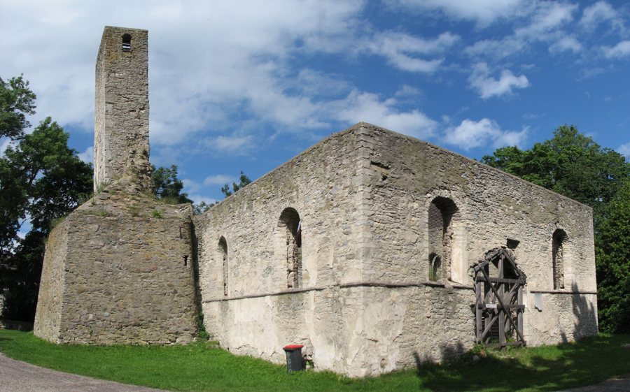 File:Käina Martin's Church ruins 12.jpg
