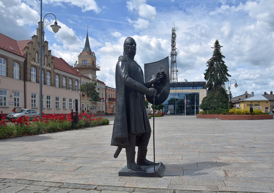 Lubaczów, rynek z ratuszem