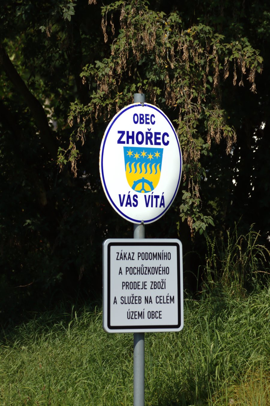 File:Zhořec, zákaz prodeje.jpg