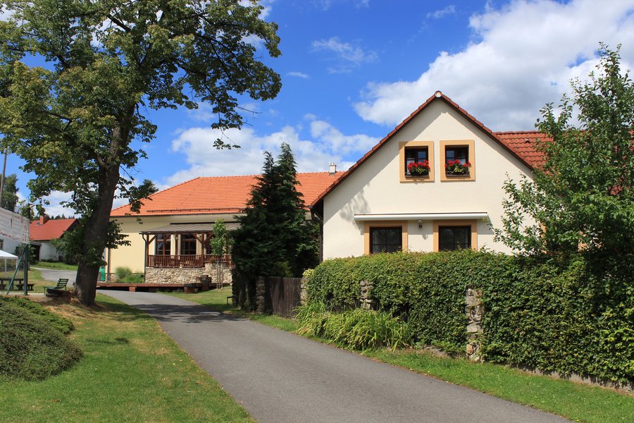 File:Lhota-Vlasenice, Vlasenice, house No 21.jpg