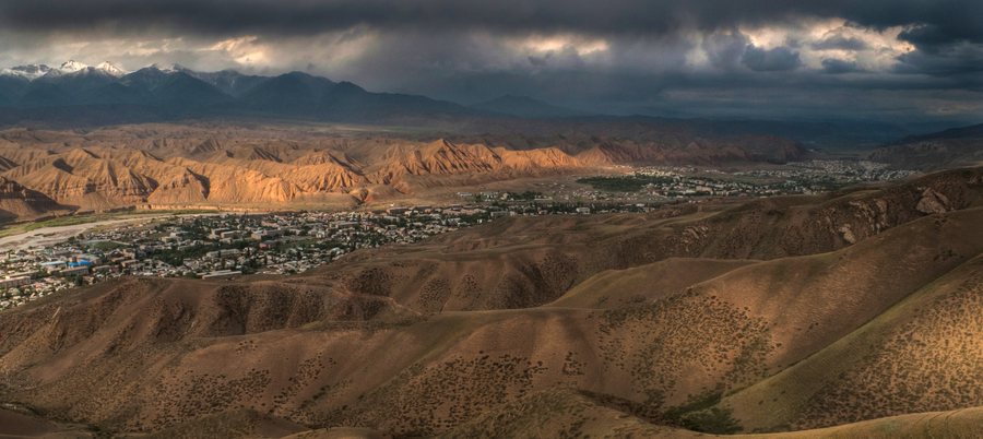 File:Naryn overlook.jpg