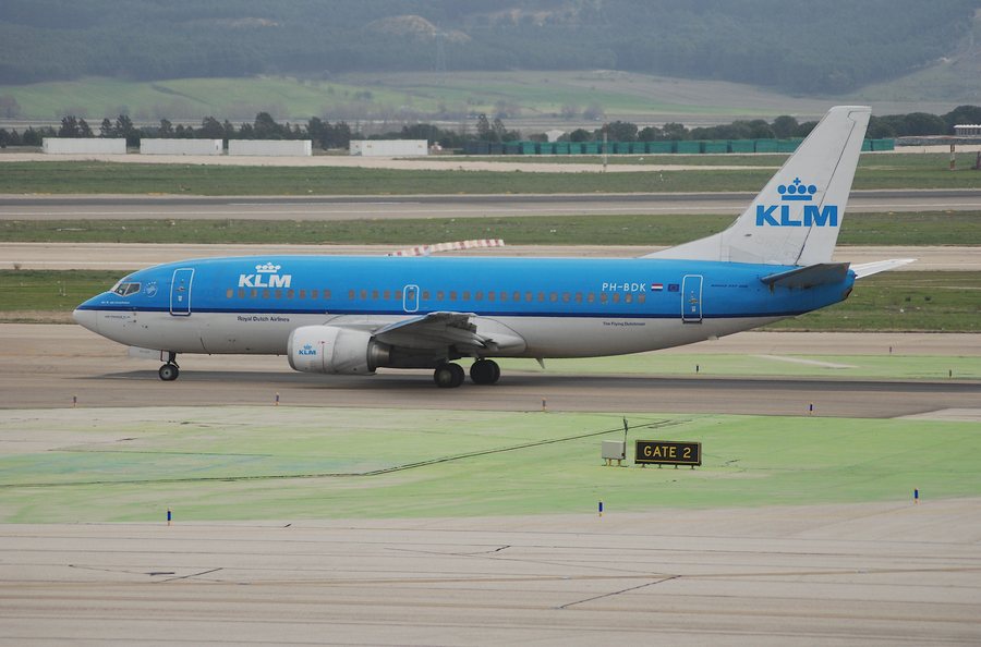 File:KLM Boeing 737-300 PH-BDK @MAD,25.02.2007.jpg