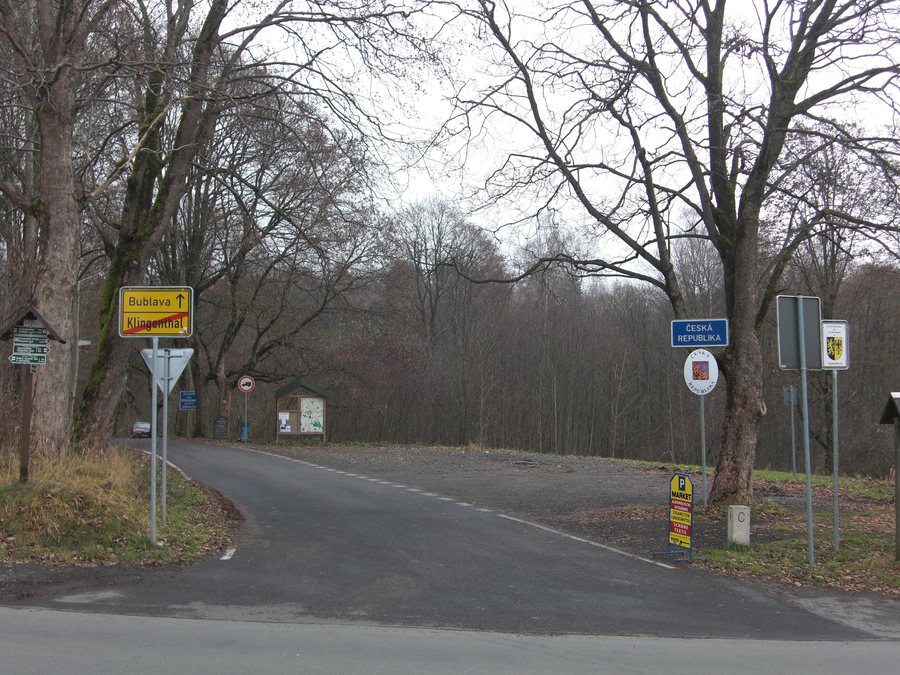 File:Klingenthal Sachsenberg-Georgenthal Schwaderbach Bublava O 2009.jpg