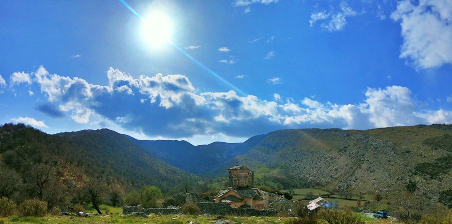 File:Ravenia Goranxi Dropull Albania.jpg