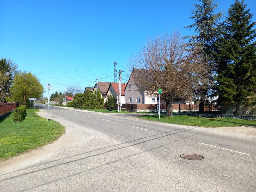 File:Felsőzsolca Bólyai u 2.jpg