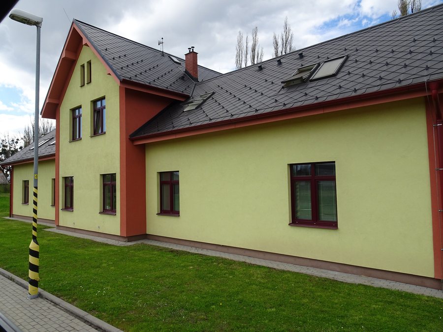 File:Bolatice, nádraží (1).jpg