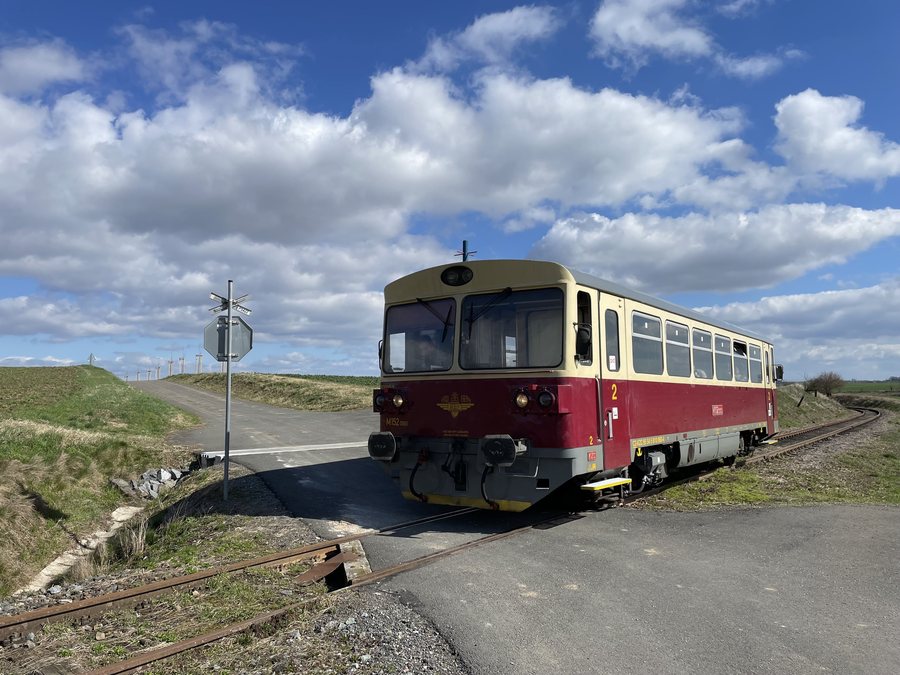 File:Horineves railcar P5422.jpg