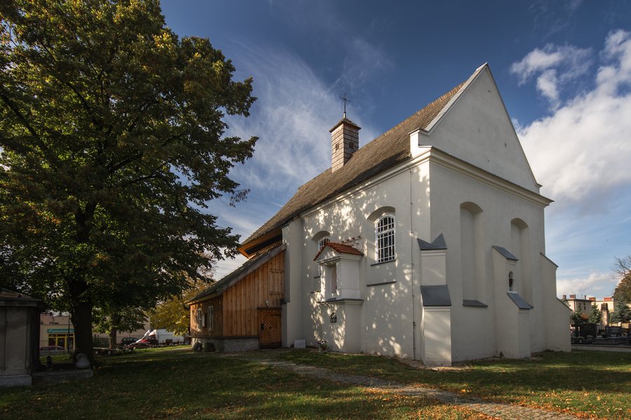 File:SM Pleszew Kościół św Floriana 2017 (3) ID 654198.jpg