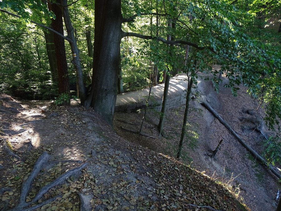 File:Hrázka (Branžež) (01).jpg