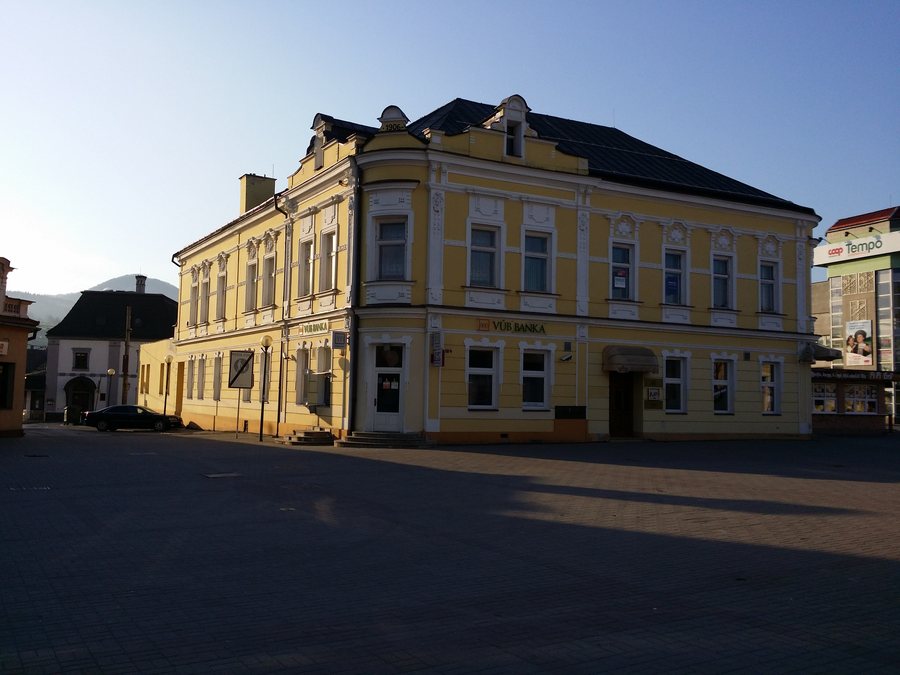 File:Hotel Mýto, Kysucké Nové Mesto.jpg