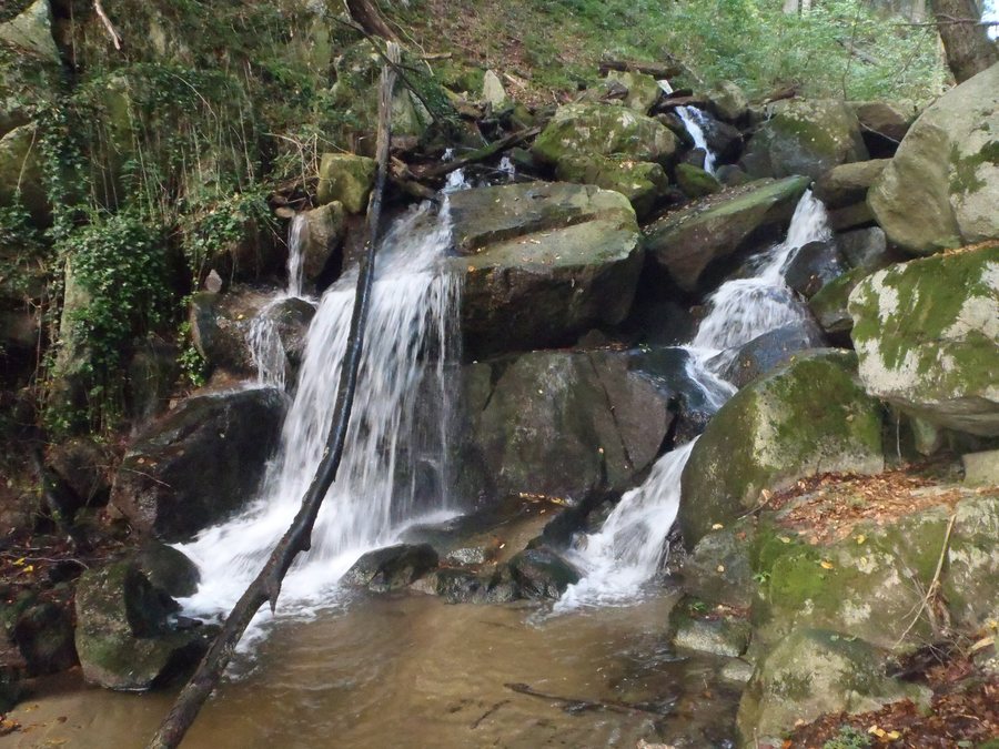 File:Vodopády Kotmanová - panoramio.jpg