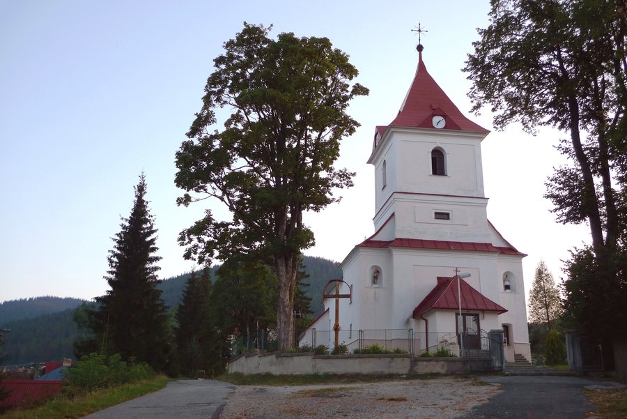 File:Liptovska Teplicka kostel.JPG