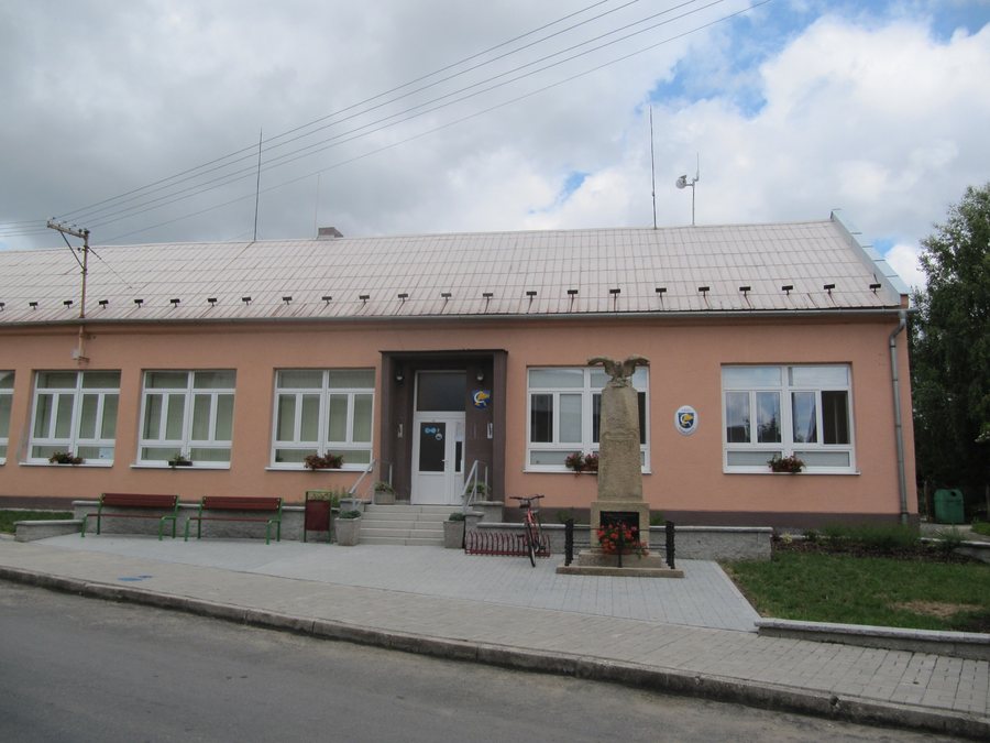 File:Tvorovice, OÚ.jpg