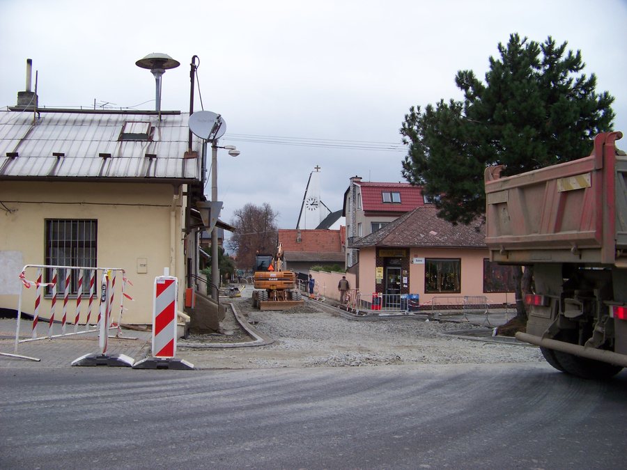 File:Křelov, Květinová, pohled k Lipovému náměstí.jpg