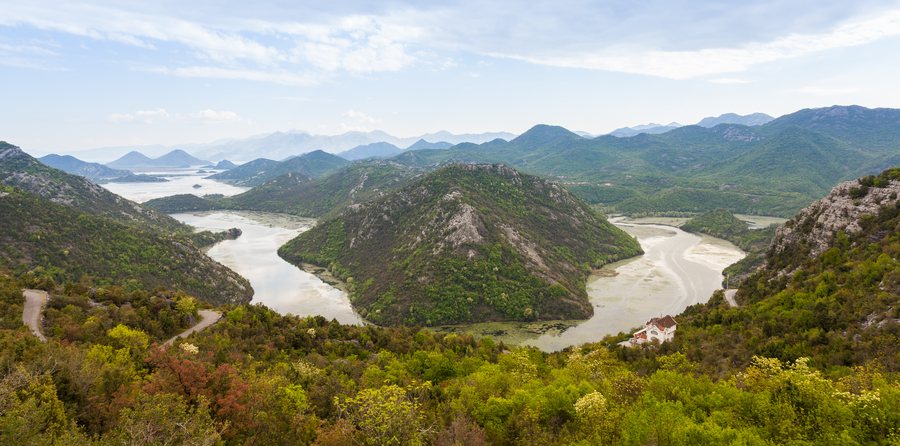 File:Lago Skadar, Montenegro, 2014-04-14, DD 02.JPG
