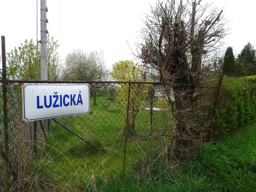 File:Šternberk, Lužická, tabule.jpg