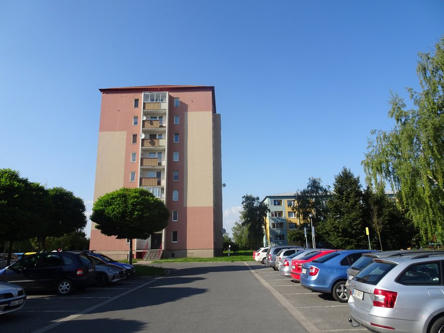 File:Chropyně, J. Fučíka 672.jpg