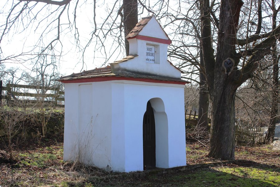 File:Jinín - okres Strakonice. (001).jpg