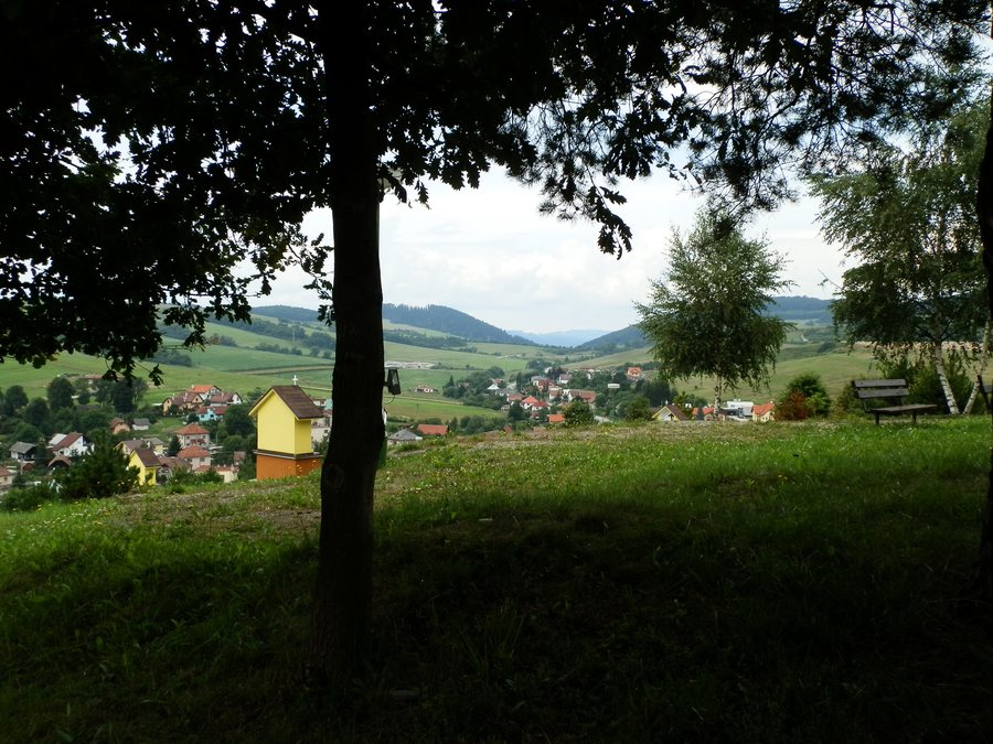 File:Bitarová z vrcholu kalvárie - panoramio.jpg