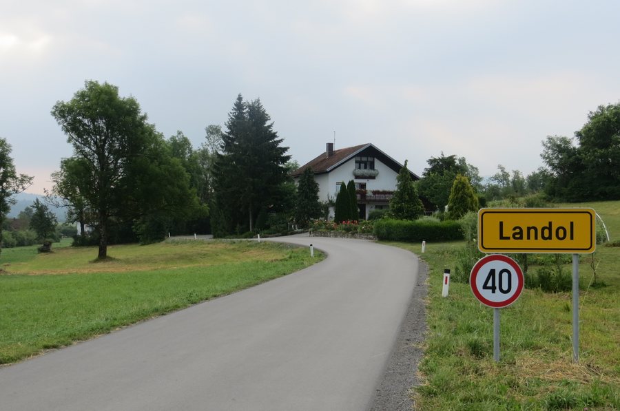 File:Landol Slovenia 2.jpg