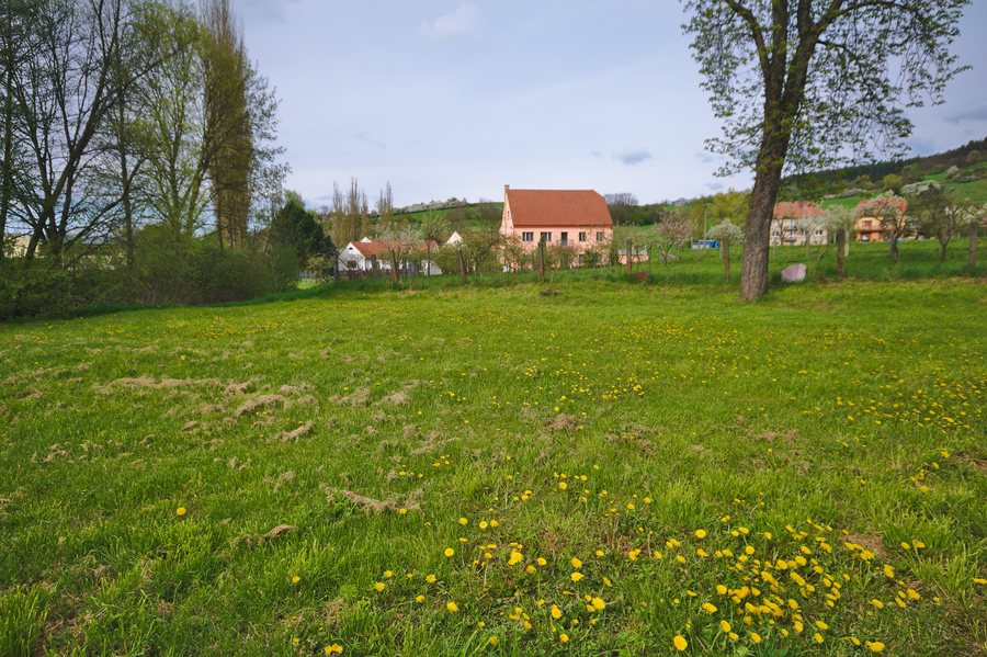 File:Mlýn, Jabloňany, okres Blansko.jpg