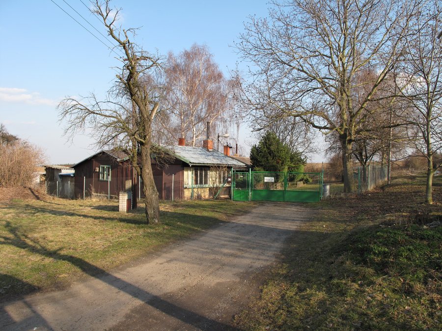 File:Archeologický ústav AV ČR Bylany (Miskovice).JPG