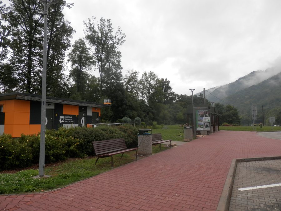 File:Voznica 17 Slovakia.jpg