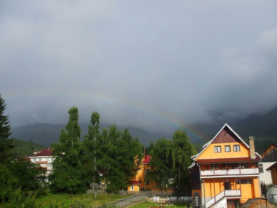File:Durău 617130, Romania - panoramio (4).jpg