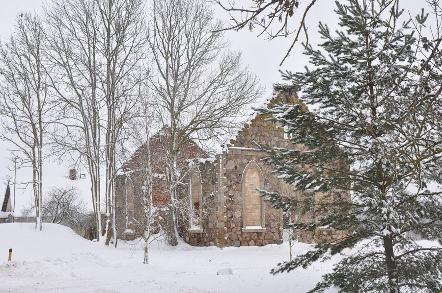 File:Allažmuižas baznīcas drupas, Allažu pagasts, Siguldas novads, Latvia - panoramio.jpg