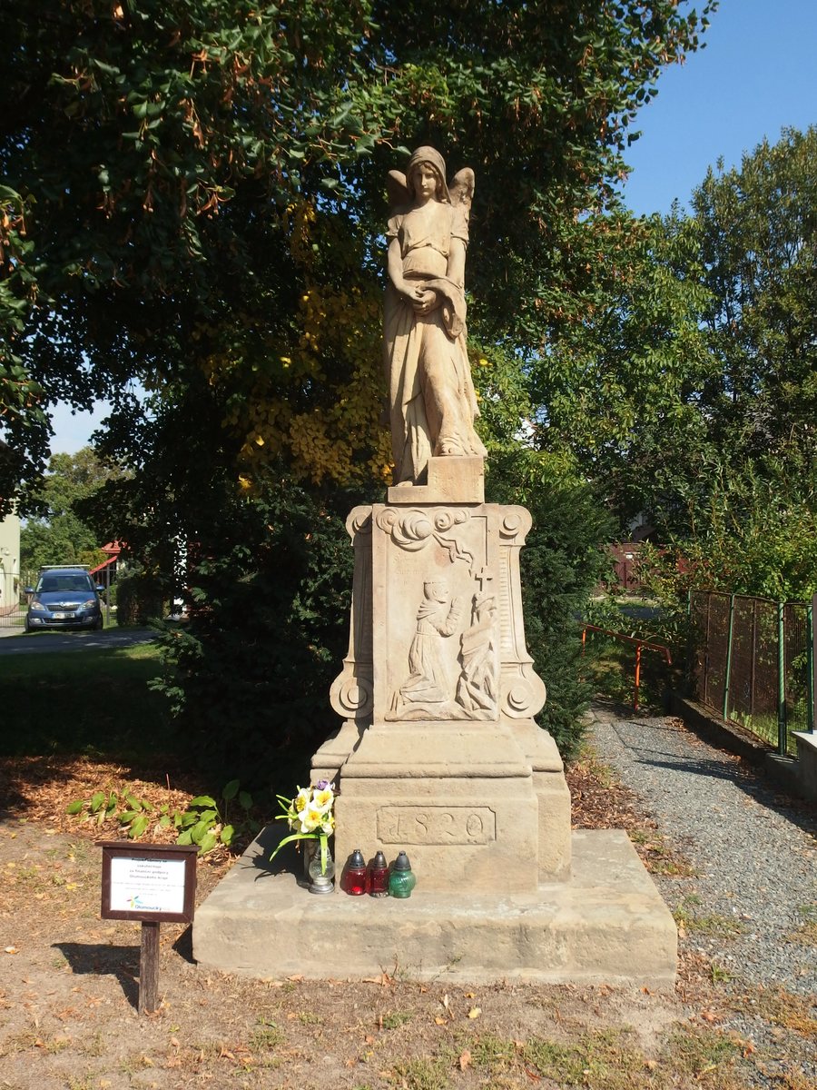 File:Řídeč, socha.jpg