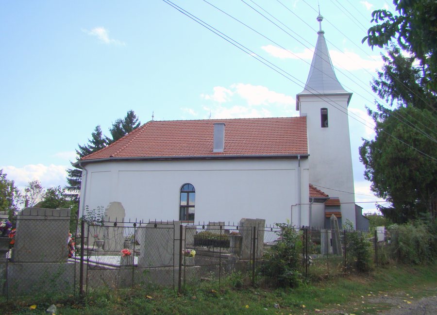 File:RO MS Biserica reformata din Sancraiu de Mures (1).jpg
