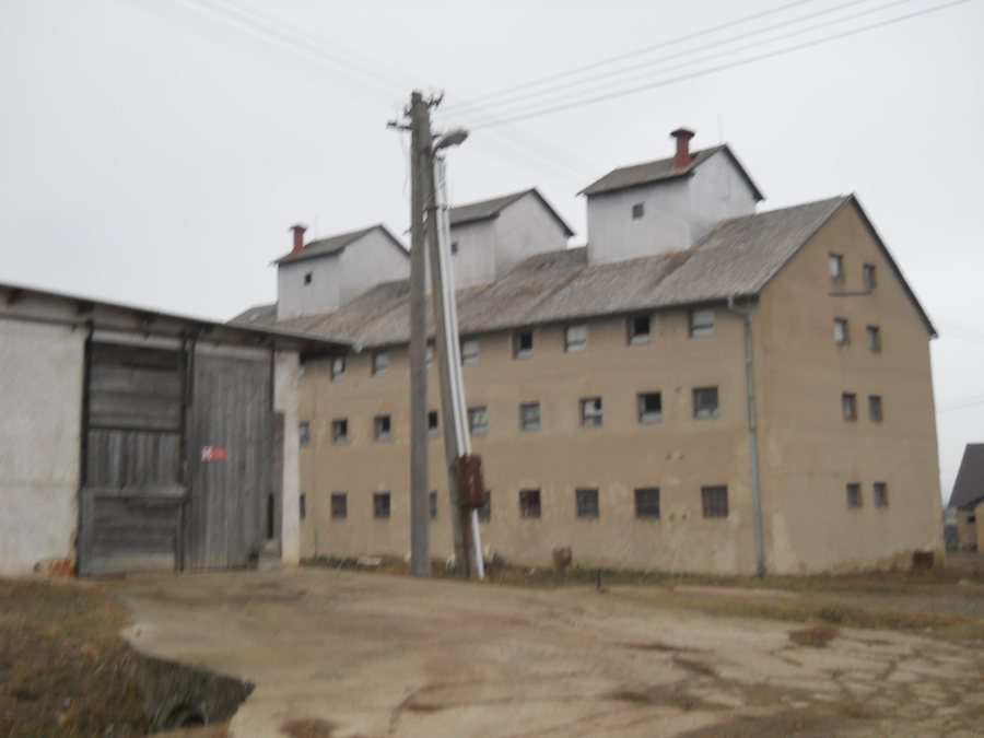 File:076 15 Veľaty, Slovakia - panoramio (1).jpg
