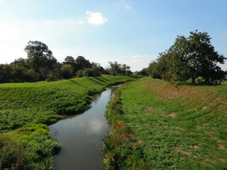 File:Mrlina (Budiměřice).jpg