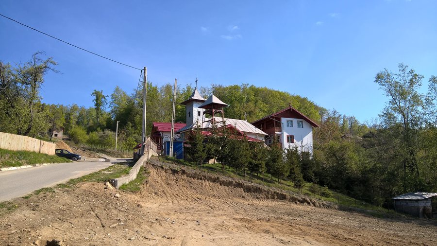 File:Vladesti 2017 (1).jpg