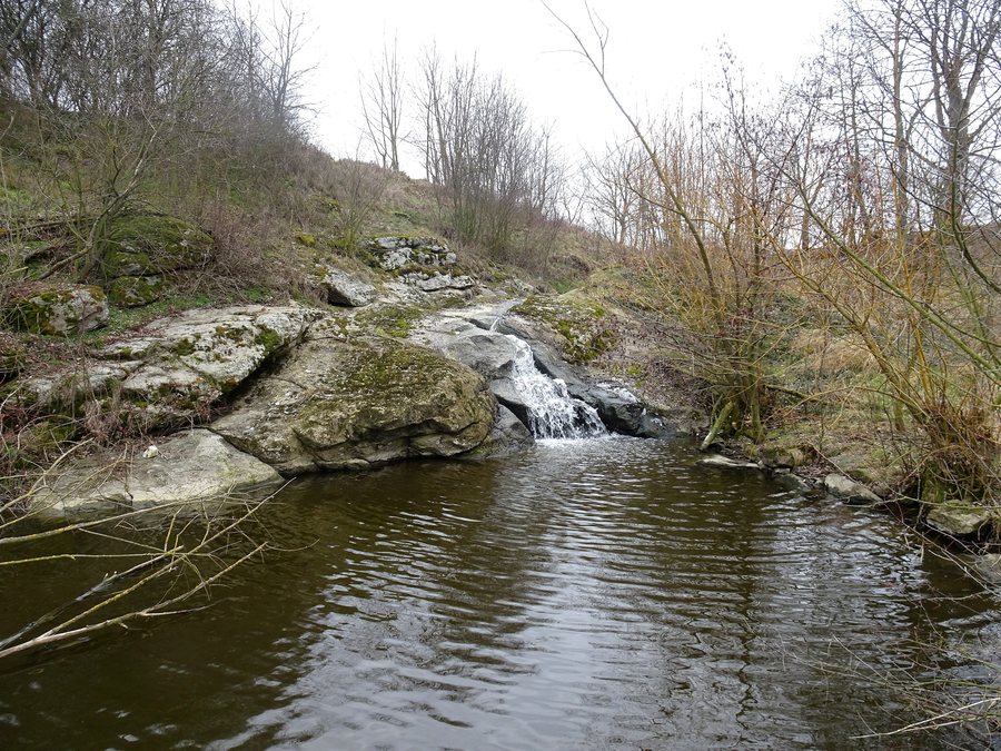 File:Slavičky, Vodopád u Slaviček (4).jpg