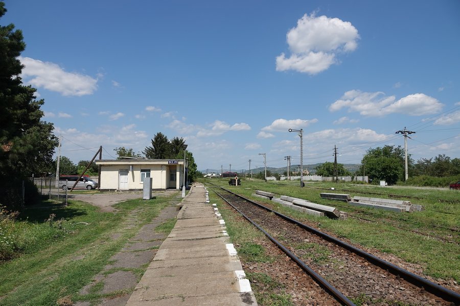 File:Blejoi train station.01.jpg