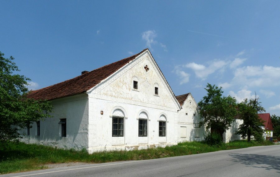 File:Branišov čp24, U Jankarů 01.jpg