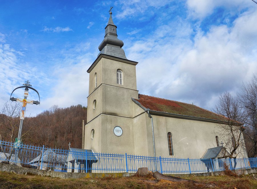 File:Lunca Vișagului, Romania – Orthodox Church 2018-01 02.jpg