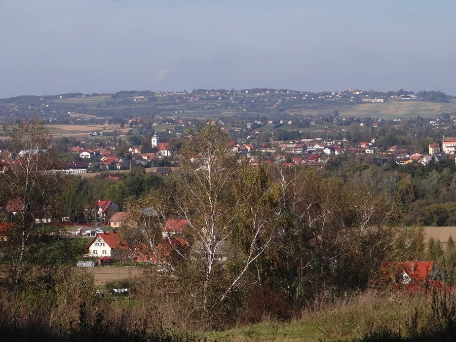 File:Gdów widok ogólny.jpg