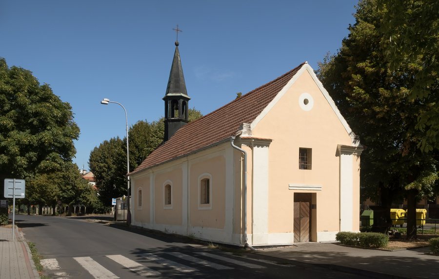 File:Louka u Litvínova, kaple svatého Antonína Paduánského Dm102588 IMG 7939 2018-08-13 11.23.jpg
