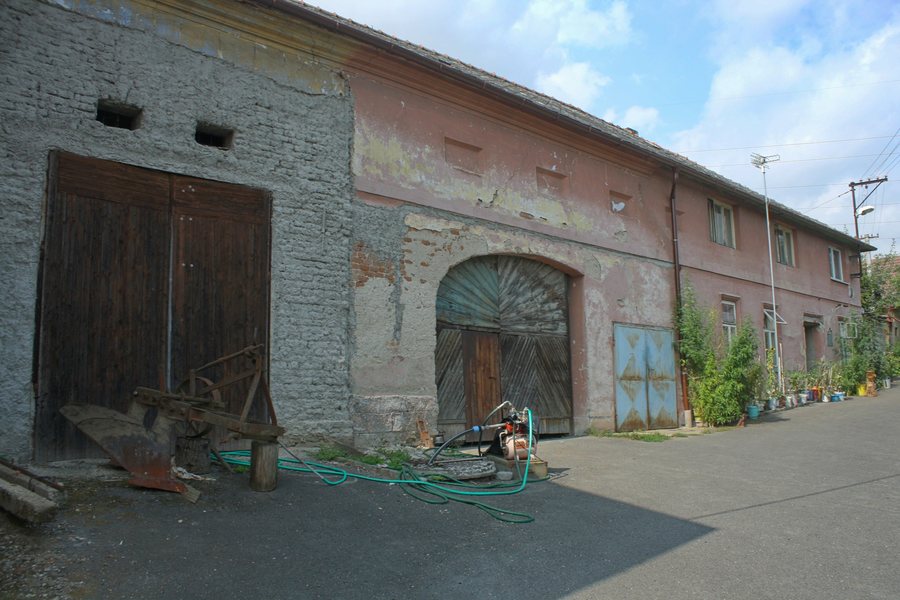 File:Klokočí, domy.jpg