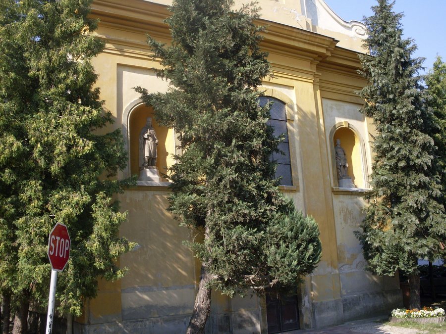 File:Saint George Church, Ágfalva 14.jpg
