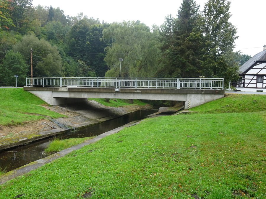 File:Úterý, most (2).jpg