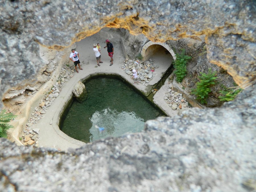 File:Geoagiu-Băi 335450, Romania - panoramio.jpg