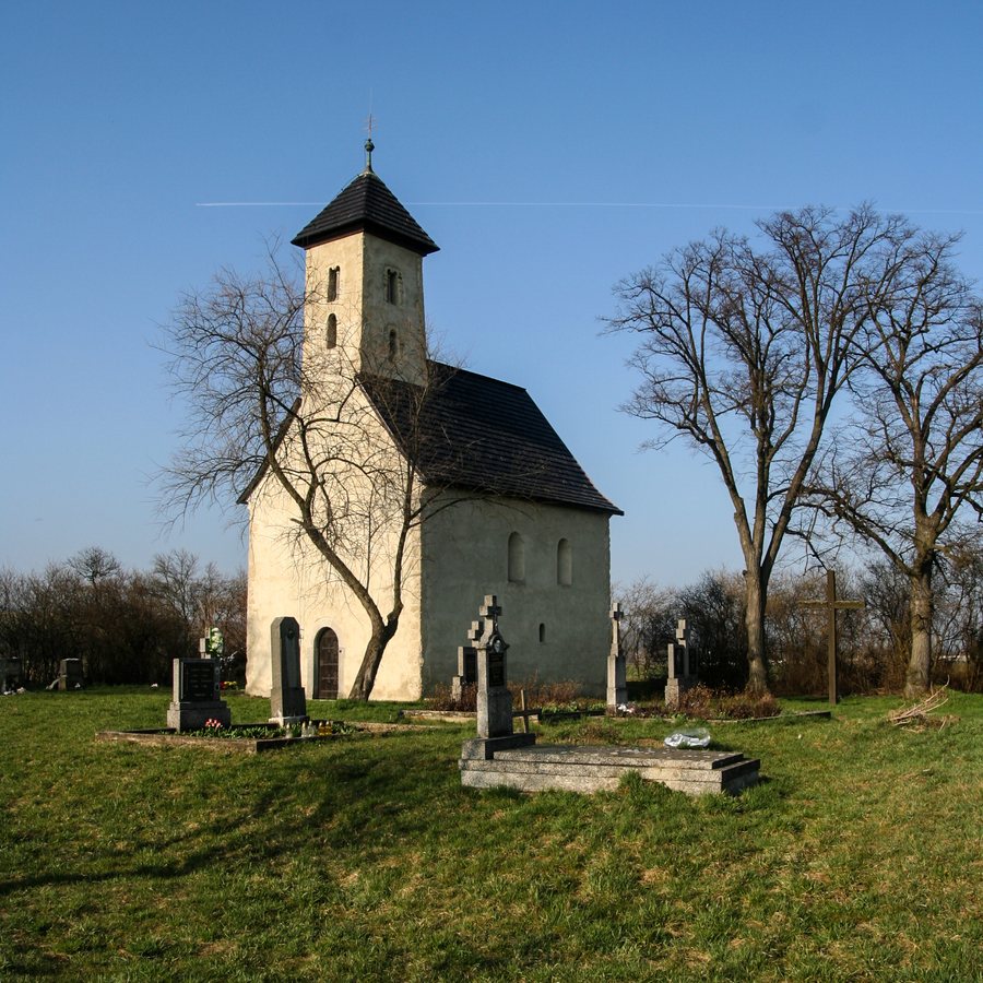 File:Sedmerovec-Pominovce 01.jpg