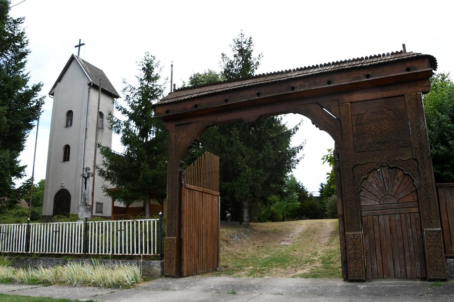 File:Somogybabod, római katolikus templom 2021 01.jpg