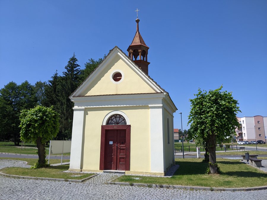 File:Zbůch - kaple sv. Josefa (1).jpg