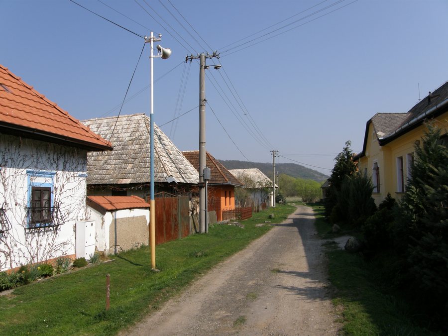 File:962 55 Horné Rykynčice, Slovakia - panoramio - Mike Brumik.jpg