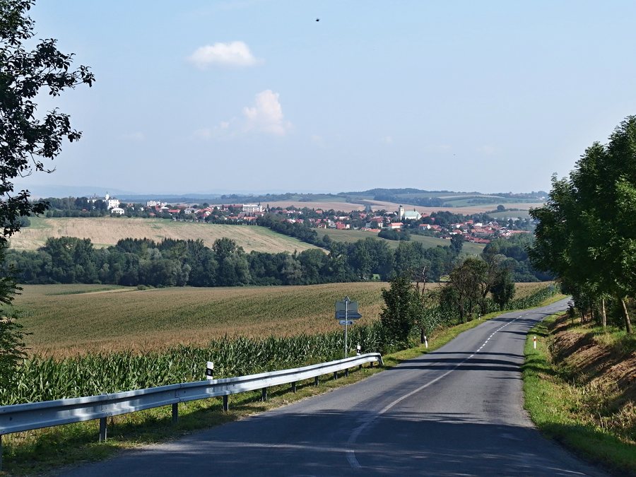 File:Kelč, celkový pohled.JPG