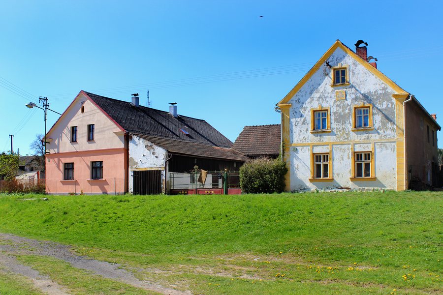 File:Erpužice, Blahousty, common 2.jpg